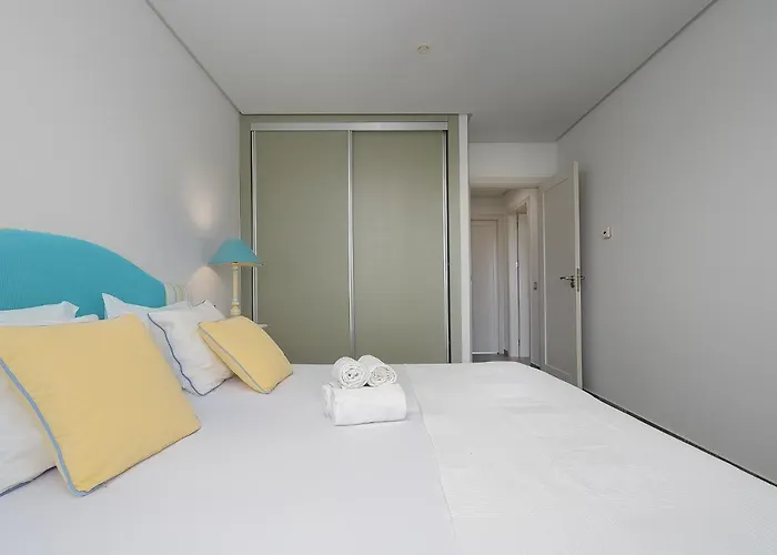 Apartamento Elegance W/ Balcony & Pool By Lovelystay *