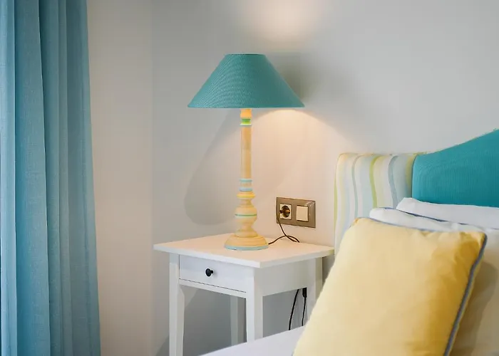Elegance W/ Balcony & Pool By Lovelystay Apartamento Albufeira